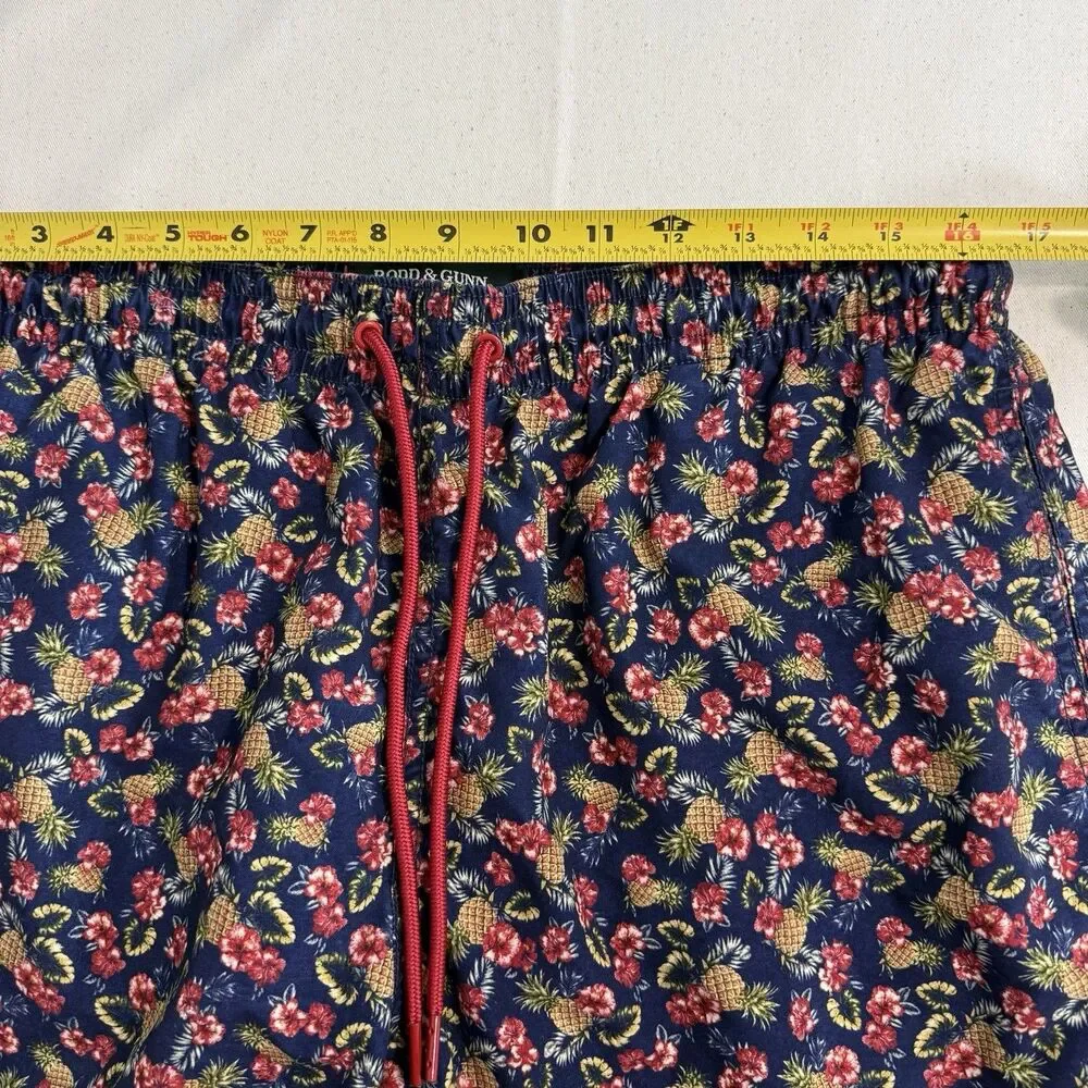 Rodd & Gunn Men’s XL Swim Trunks Navy Pineapple Floral Print Drawstring Shorts